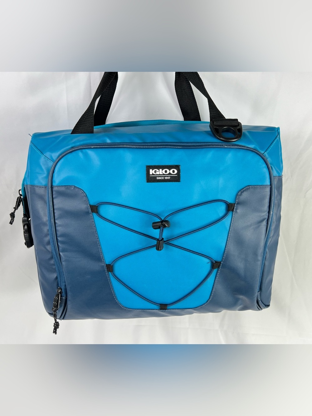 Igloo 36 Cans Cooler Bag